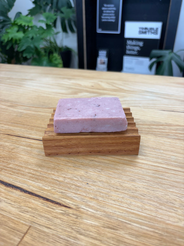 Tassie Oak Hardwood Soap Stand