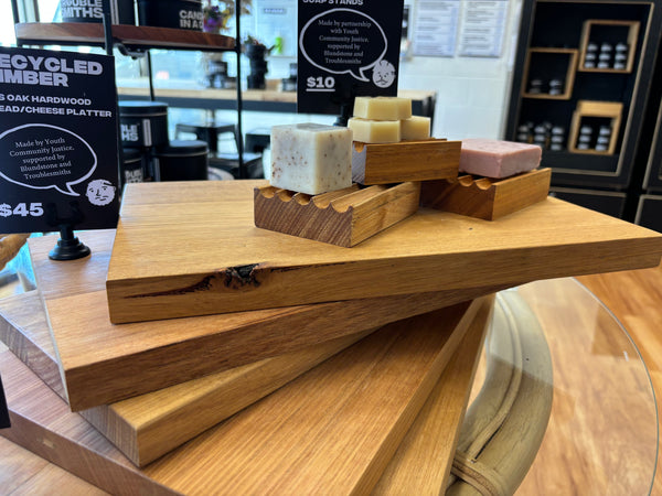 Tassie Oak Upcycled Bread and Cheese Platter